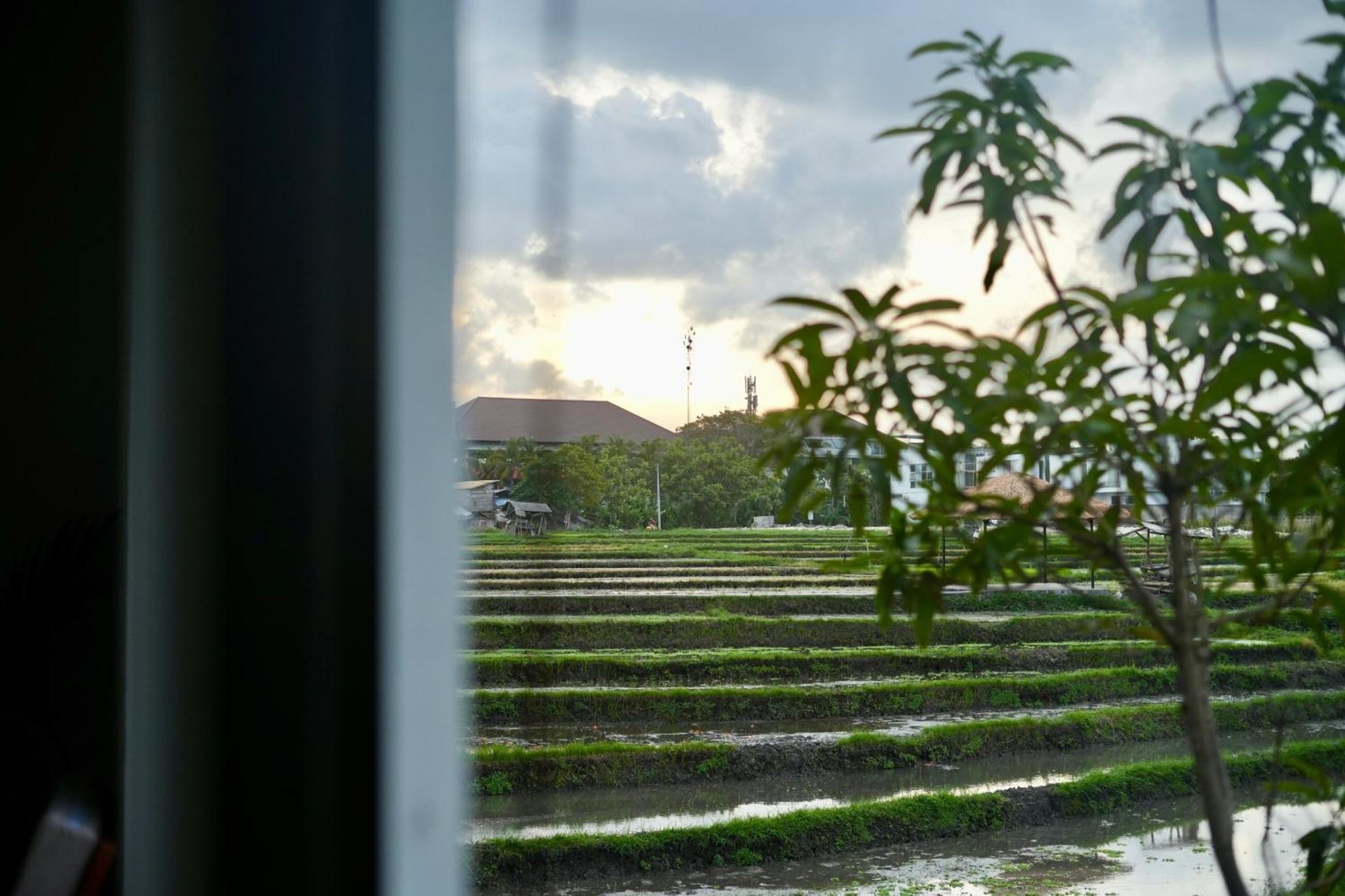 Kerobokan Villa In Seminyak Villa Mitra Dua Ricefield View Relax מראה חיצוני תמונה